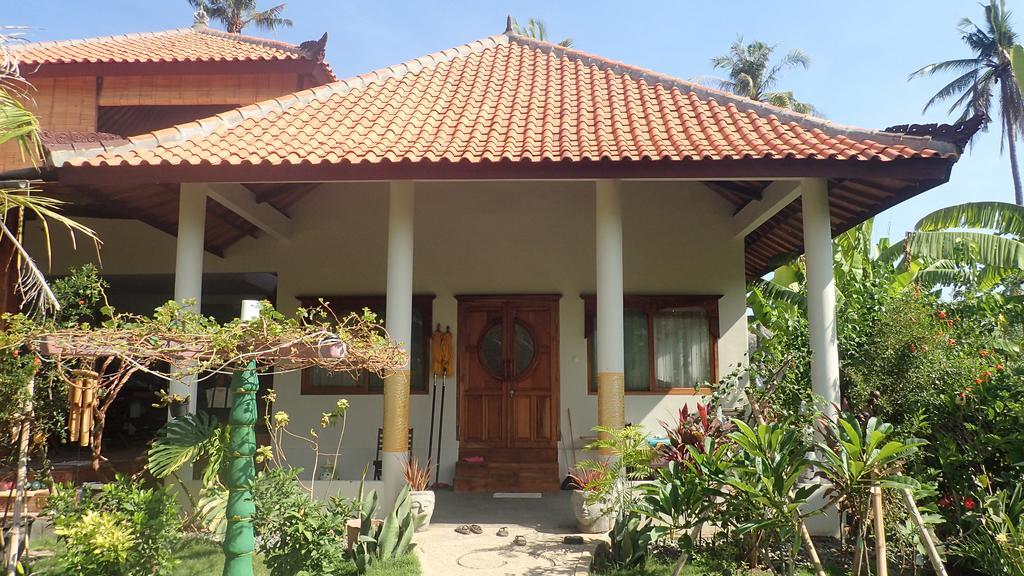 Hibiscus House Pemuteran Bali Hotel Exterior photo